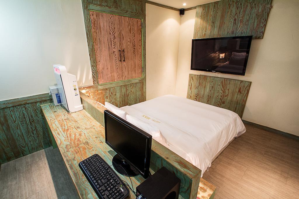 Max Hotel Daejeon Phòng bức ảnh