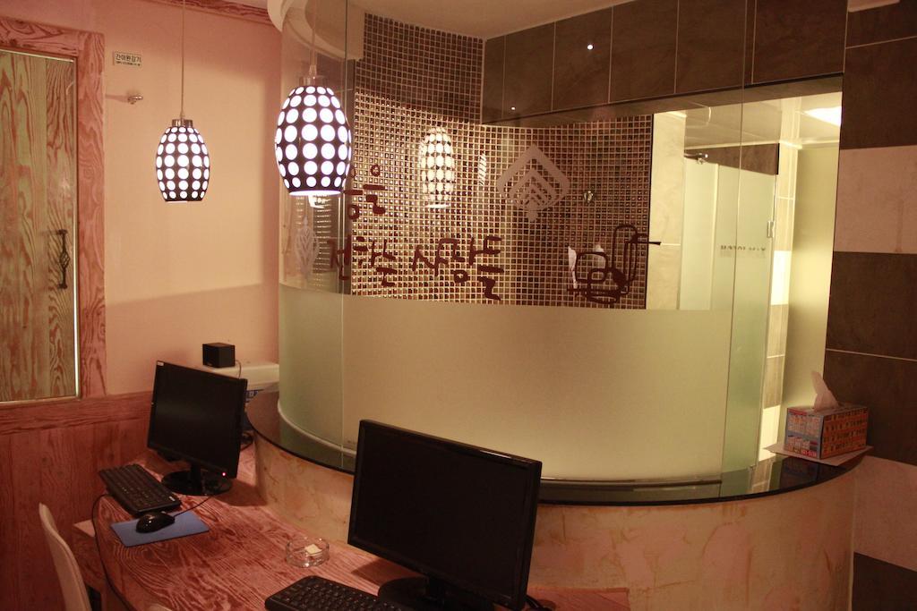 Max Hotel Daejeon Ngoại thất bức ảnh